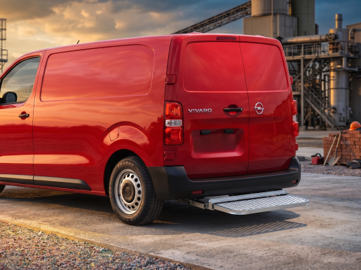 Marchepied arrière rétractable 1000x250 OPEL Vivaro L2 1