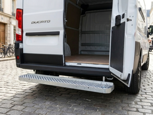 Marchepied arrière fixe sans ferrure d'attelage 1300X200 FIAT Ducato CH1 1