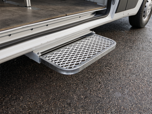 Marchepied latéral rétractable 640x250 métal déployé Toyota Proace Max L3H2