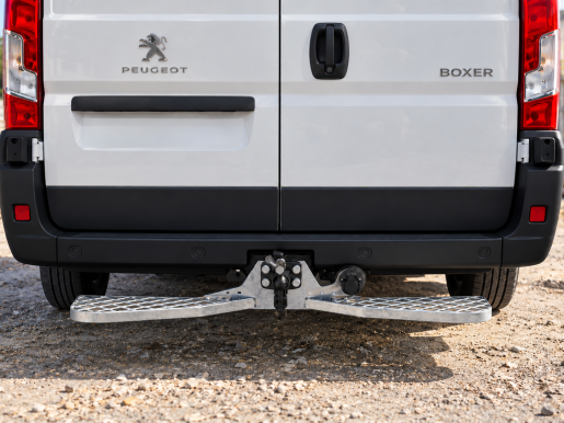 Marchepied arrière fixe de ferrure d'attelage 1215X165 Peugeot Boxer L1H1 1