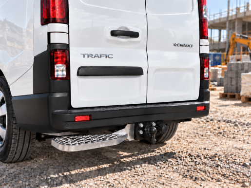 Marchepied arrière fixe de ferrure d'attelage 680X165 GAUCHE RENAULT Trafic III L2H2