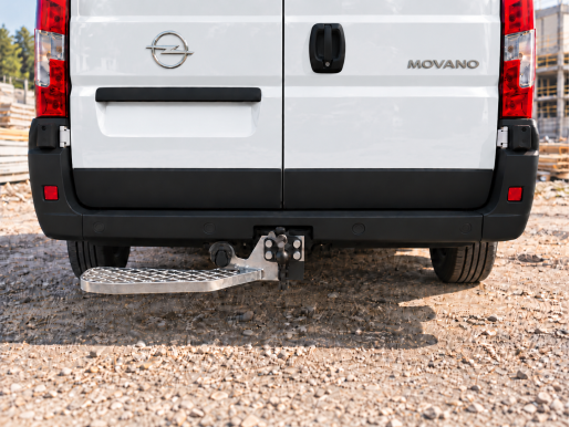 Marchepied arrière fixe de ferrure d'attelage 680X165 GAUCHE OPEL Movano L2H1
