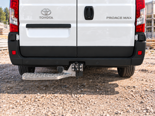 Marchepied arrière fixe de ferrure d'attelage 680X165 GAUCHE Toyota Proace Max L2H2