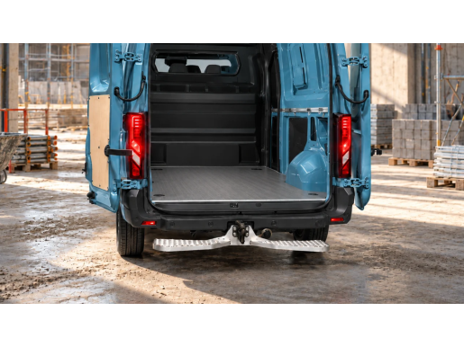 Marchepied arrière fixe de ferrure d'attelage 1215X165 Renault Master XDD L2H2